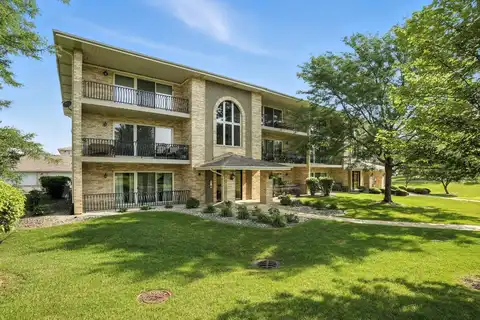 17758 Bernard Drive, Orland Park, IL 60467
