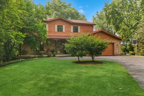 37 Wychwood Lane, South Barrington, IL 60010