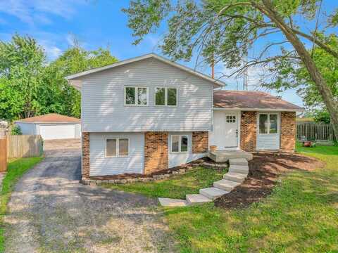803 Oakton Avenue, Romeoville, IL 60446