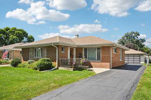 2300 Boeger Avenue, Westchester, IL 60154