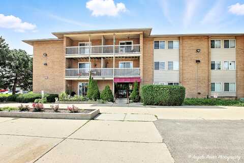920 Beau Drive, Des Plaines, IL 60016