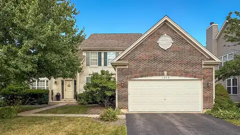 1949 PINNACLE Drive, Aurora, IL 60502