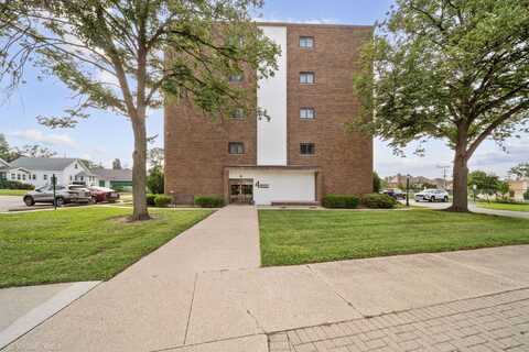 4 S Mason Street, Bensenville, IL 60106