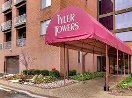 1450 PLYMOUTH Lane, Elgin, IL 60123