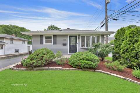 714 Delles Road, Wheaton, IL 60189