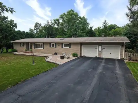 10308 Kenilworth Avenue, Algonquin, IL 60102