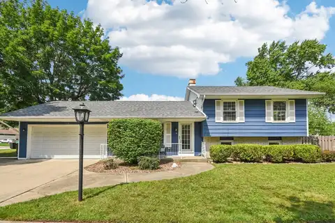 776 Macarthur Drive, Buffalo Grove, IL 60089