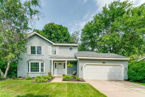 5410 Winding Creek Drive, McHenry, IL 60050
