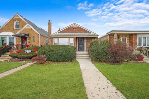 8941 S Luella Avenue, Chicago, IL 60617