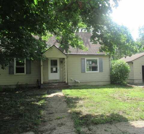 211 S Lafayette Street, Byron, IL 61010