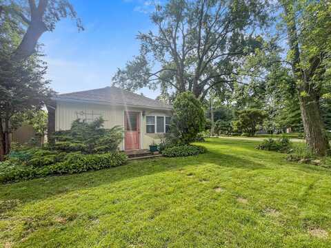 120 Cedardel Street, McHenry, IL 60051