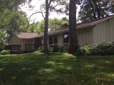 435 Signal Hill Road, North Barrington, IL 60010