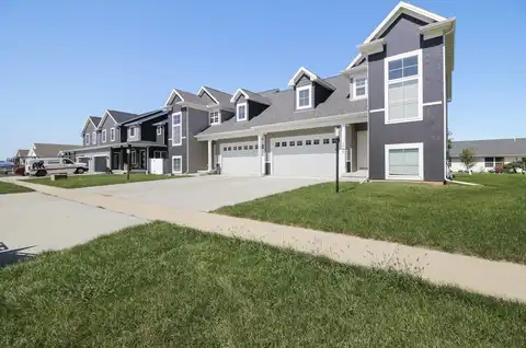 1616 E Lexington Drive, Urbana, IL 61802