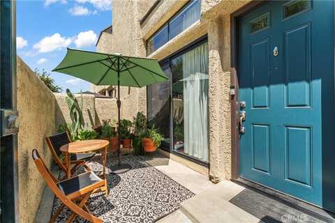 984 W Riverside Drive, Burbank, CA 91506