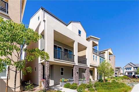 351 Baluster, Irvine, CA 92618