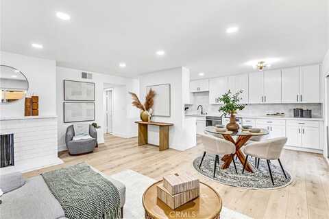 17562 Vandenberg Lane, Tustin, CA 92780
