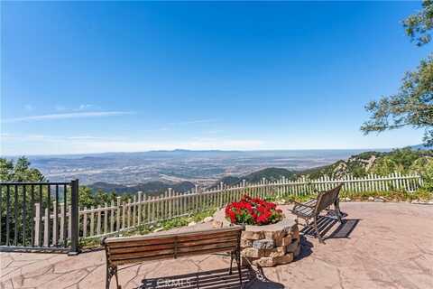 26419 Apache Trail, Rimforest, CA 92378