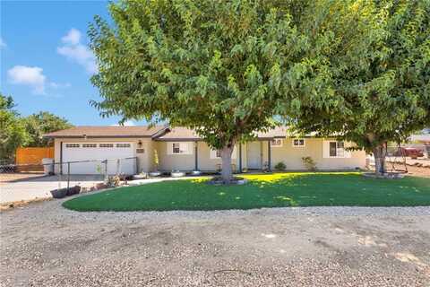 11093 Lincoln Avenue, Hesperia, CA 92345