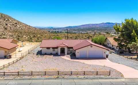 7495 Canyon Drive, Yucca Valley, CA 92284