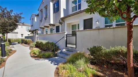 7070 Montecito Lane, Eastvale, CA 92880