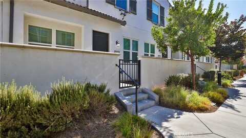 7070 Montecito Lane, Eastvale, CA 92880