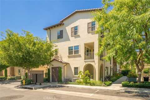 877 Orchid Way, Azusa, CA 91702
