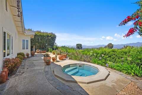 3180 Mountain View Drive, Laguna Beach, CA 92651