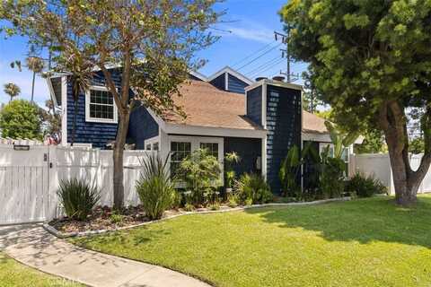 624 W Wilson Street, Costa Mesa, CA 92627
