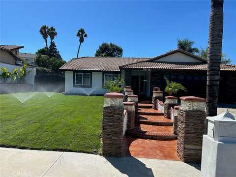 8138 Camelot Road, Riverside, CA 92503