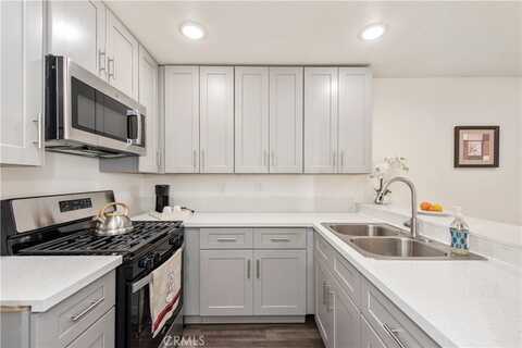 450 E 4th, Santa Ana, CA 92701