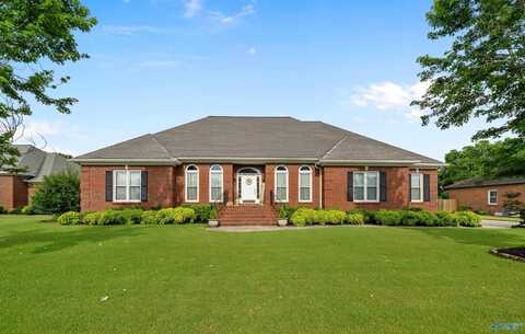 105 Nobleton Lane NW, Huntsville, AL 35806