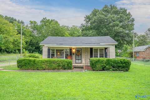 504 N Center Avenue, Piedmont, AL 36272