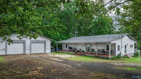3612 Desoto Parkway NE, Fort Payne, AL 35967