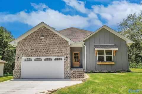5902 Wyeth Mountain Road, Guntersville, AL 35976