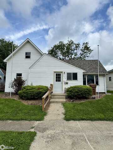 506 Chicago Street, Audubon, IA 50025