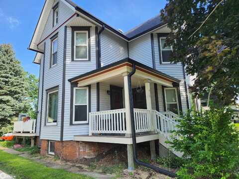 1419 West Street, Grinnell, IA 50112