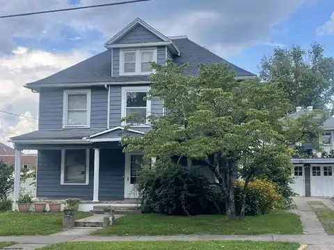 42 Meade Street, Buckhannon, WV 26201