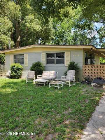 6817 MORGANA Road N, Jacksonville, FL 32211