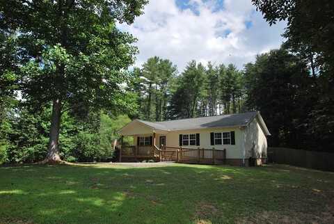 106 Copper Hill Church Ln, Warne, NC 28909