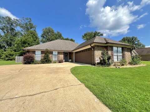 192 Colt Ln., Guntown, MS 38849