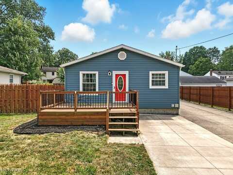 2872 Farmdale Road, Akron, OH 44312