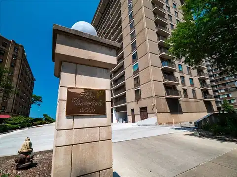 12500 Edgewater Drive unit: 1101, Lakewood, OH 44107