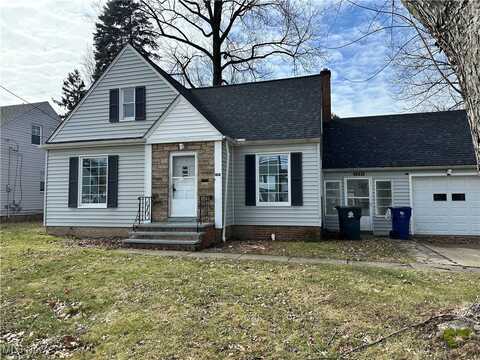 2280 N Taylor, Cleveland Heights, OH 44112