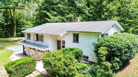 719 Howard Road, Ashtabula, OH 44004