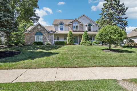 11884 Queensbridge Lane, North Royalton, OH 44133