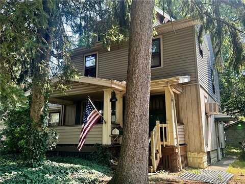 1039 Neptune Avenue, Akron, OH 44301