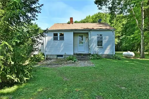 4586 Oviatt Windham Road, Newton Falls, OH 44444