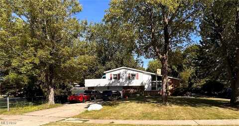 3264 Lynwood Drive NW, Warren, OH 44485