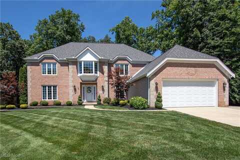 17734 Monterey Pine Drive, Strongsville, OH 44136