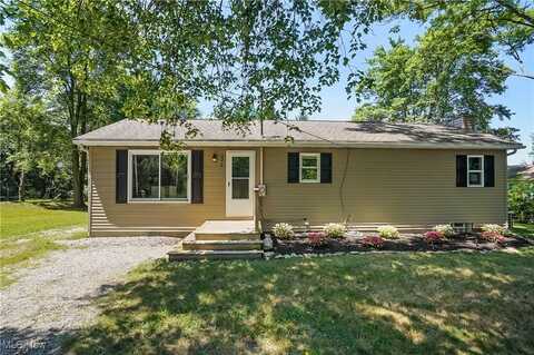3376 Kimmel Drive, Uniontown, OH 44685